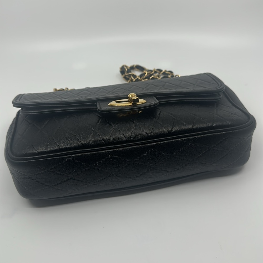 Elegant Black Quilted Genuine Leather Chain Bag - Picture 8 of 16